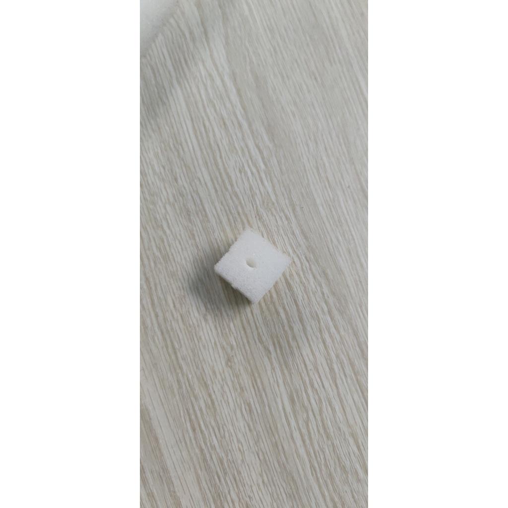 Mút ươm hạt giống trồng cây gồm 110 viên