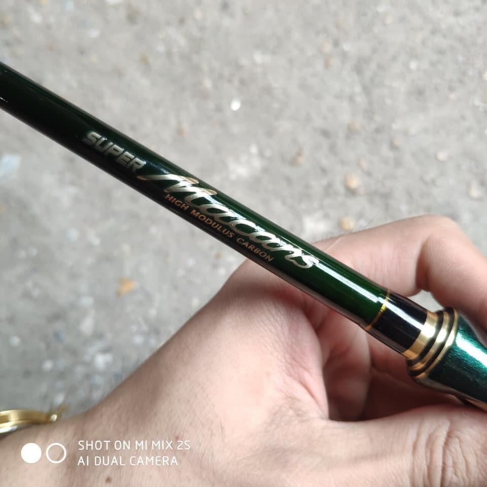 Cần lure 4 khúc có cả dùng máy đứng và máy ngang Cemreo Macans màu cực đẹp