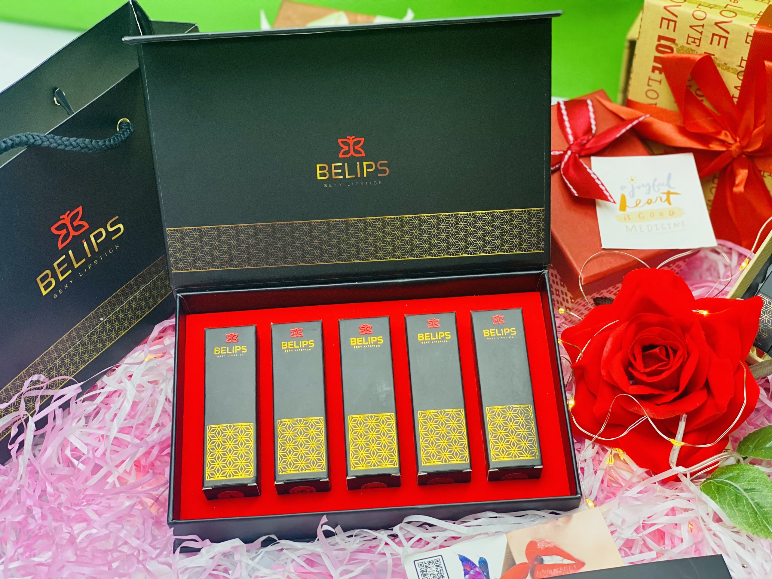 Set son Belips 5 thỏi - Bộ quà tặng yêu thương