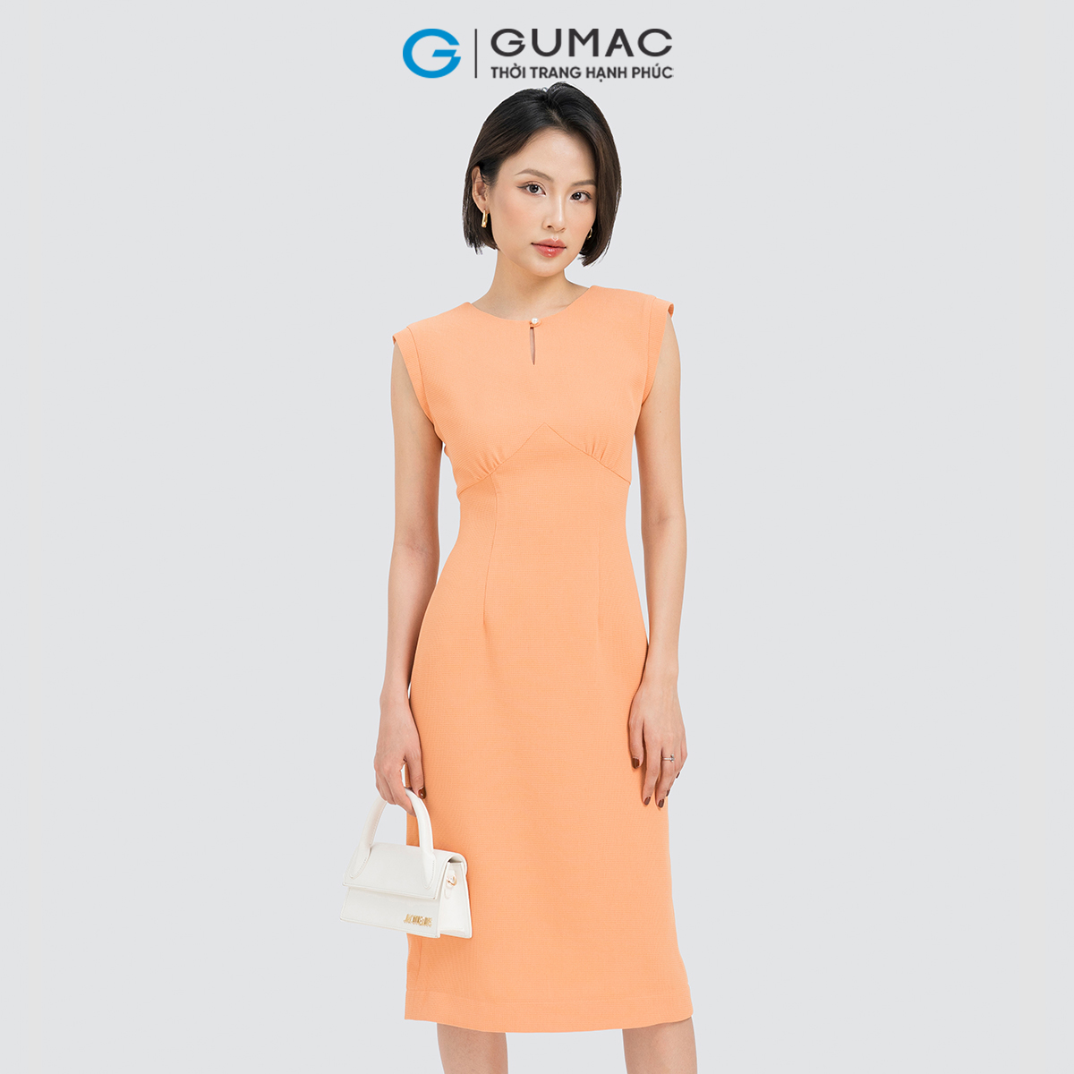 Đầm bút chì tay liền GUMAC DD04024