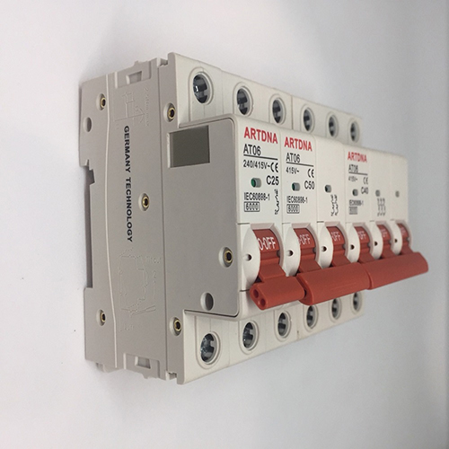 Thiết bị đóng cắt - Attomat 2 pha 63A AT06-2/63