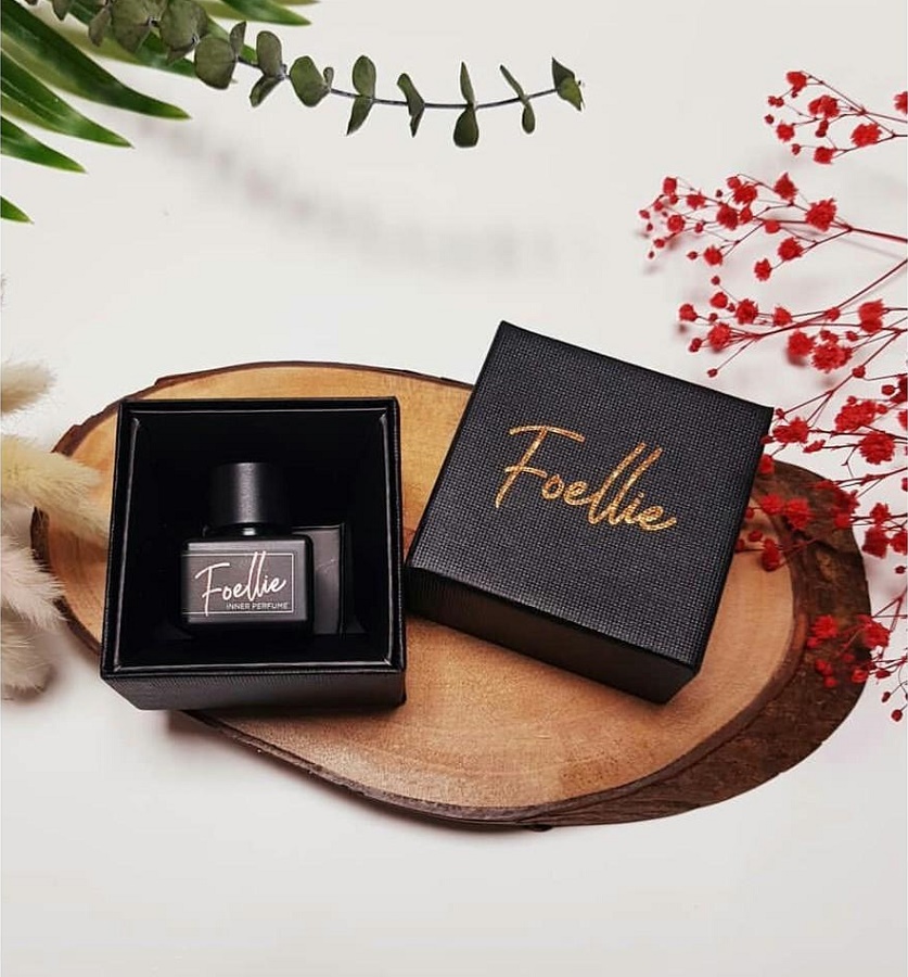 Nước hoa vùng kín Foellie Eau De Innerb Perfume Hàn Quốc 5ml + Tặng kèm 1 mặt nạ sủi bọt Su:m 37 Đen