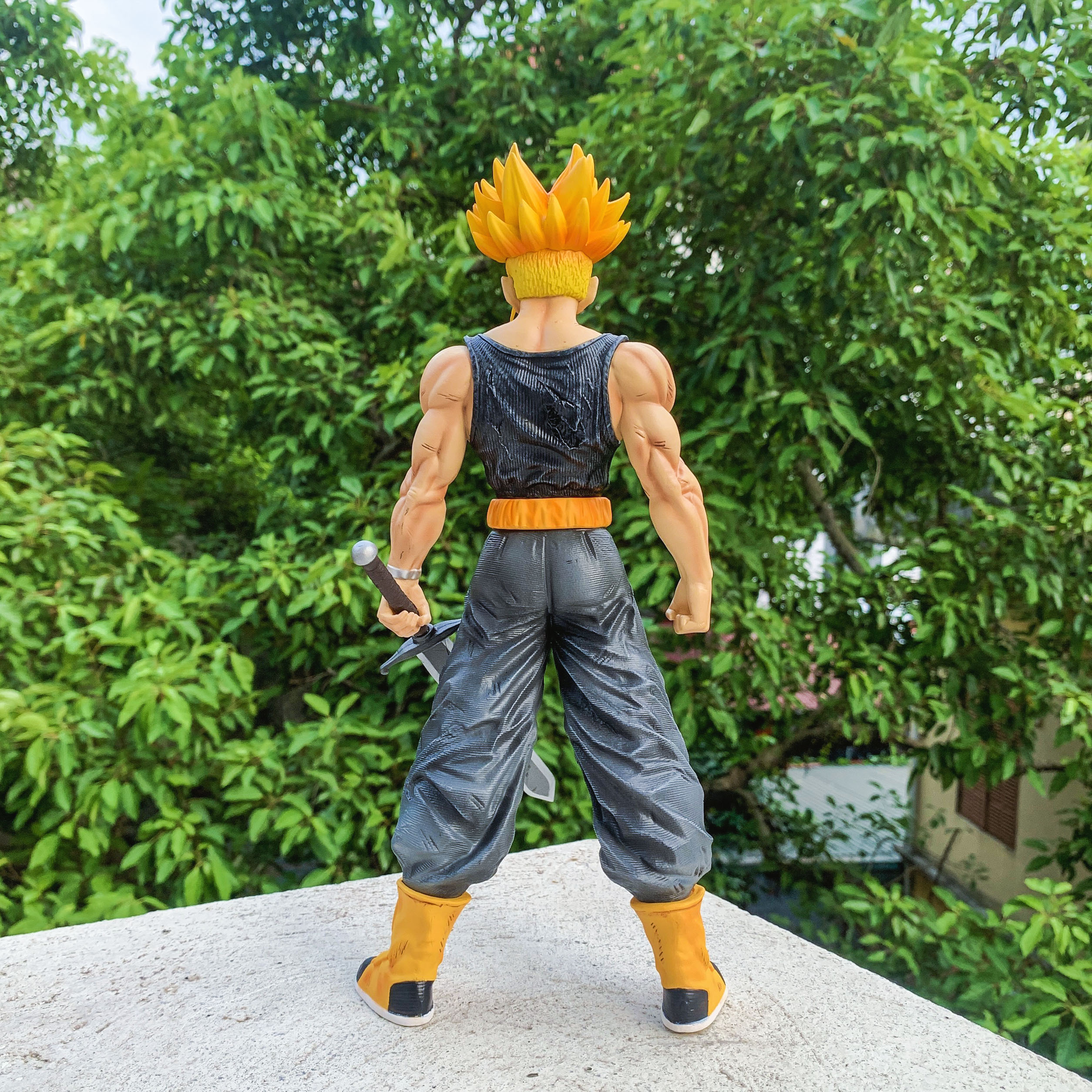 Mô hình trunks super saiyan 2 siêu nét