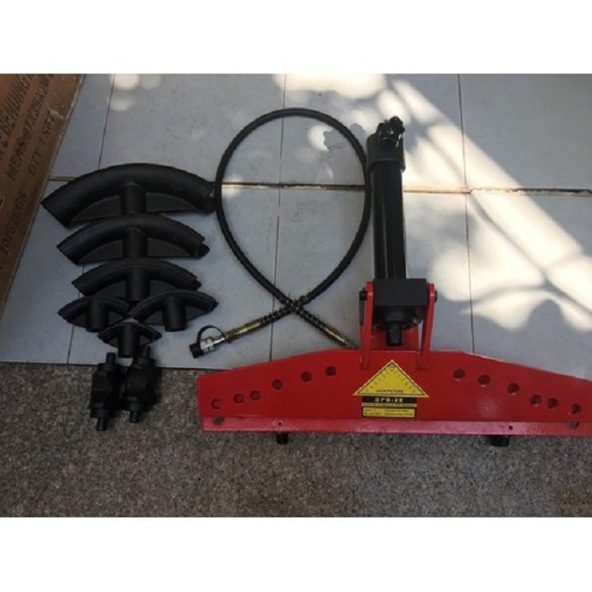 Máy uốn ống thủy lực chạy điện 13 tấn HHW-2D