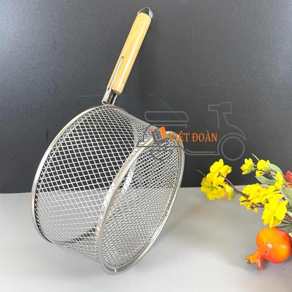 Vợt vớt Chiên SIZE LỚN 22cm. RỔ VỚT XƯƠNG, RỔ LƯỚI CHIÊN KHOAI TÂY, GÀ RÁN, HẢI SẢN tay cầm gỗ 22 cm - INOX không rỉ, viền inox chắc chắc