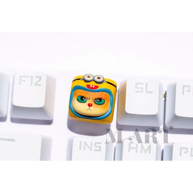 Nút bàn phím cơ mèo dễ thương và chiếc mũ minion - Meowy artisan keycaps