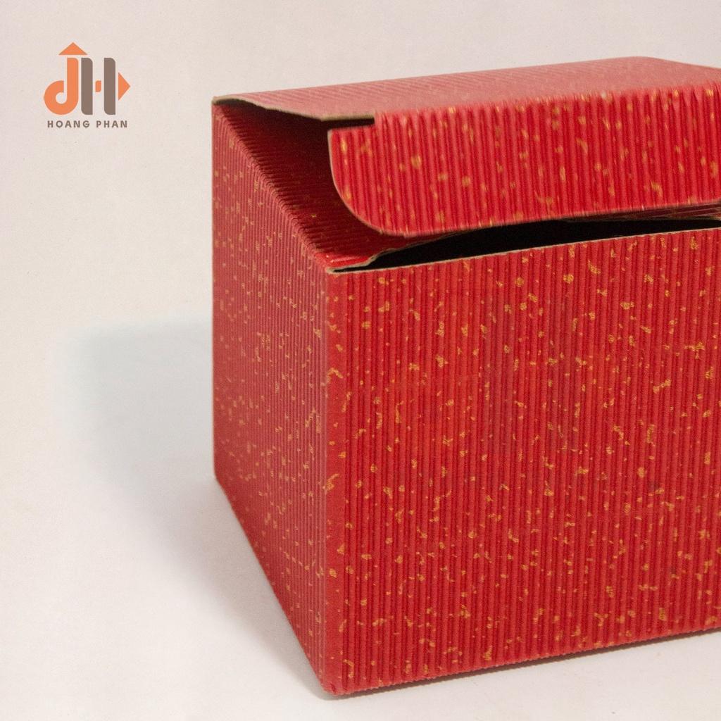 Hộp quà nắp gập - Giấy carton 2 lớp - 9 x 9 x 9cm