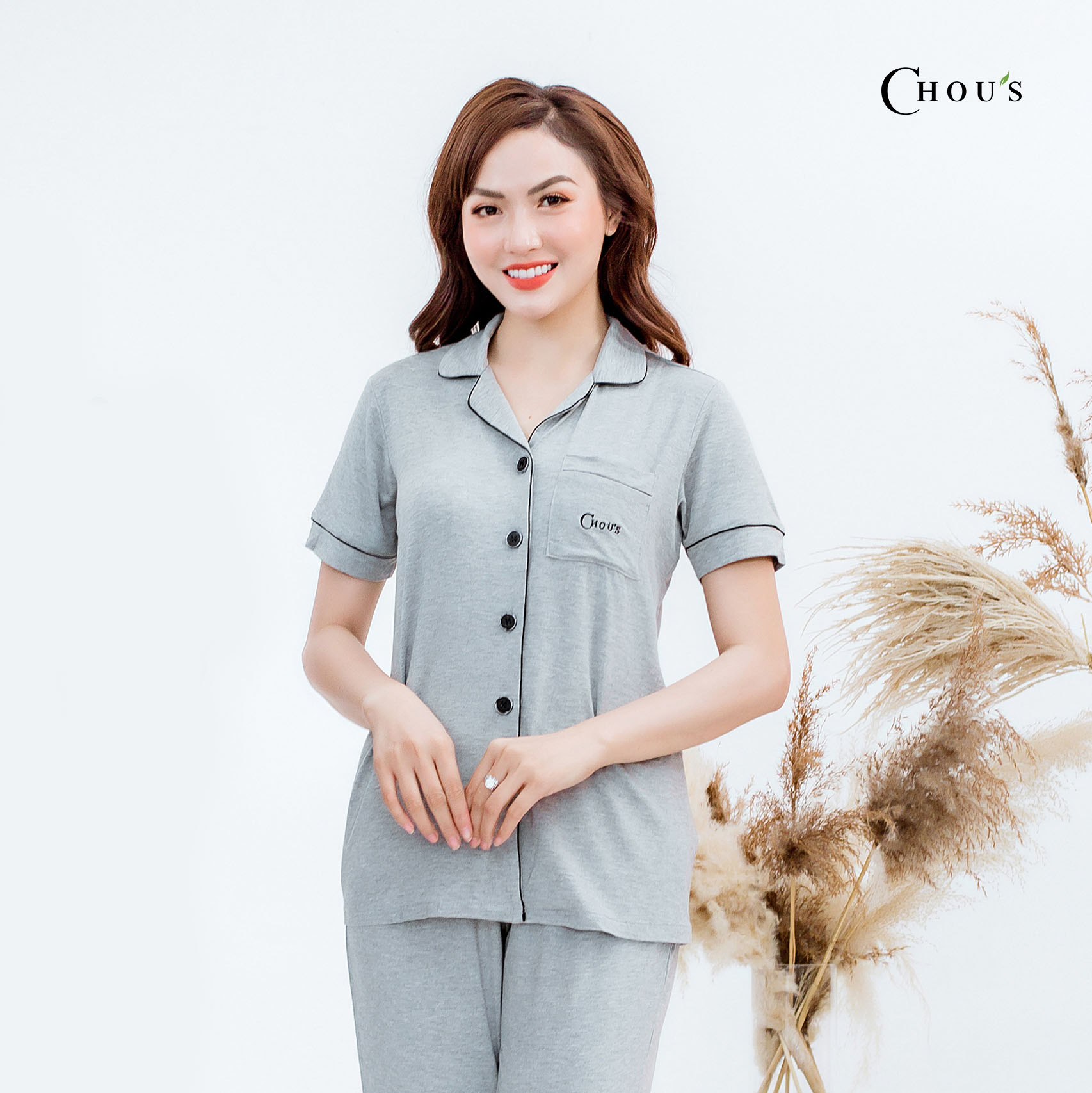 Bộ pyjamas nữ cộc tay quần dài vải bamboo cao cấp Chou's - Nhiều màu