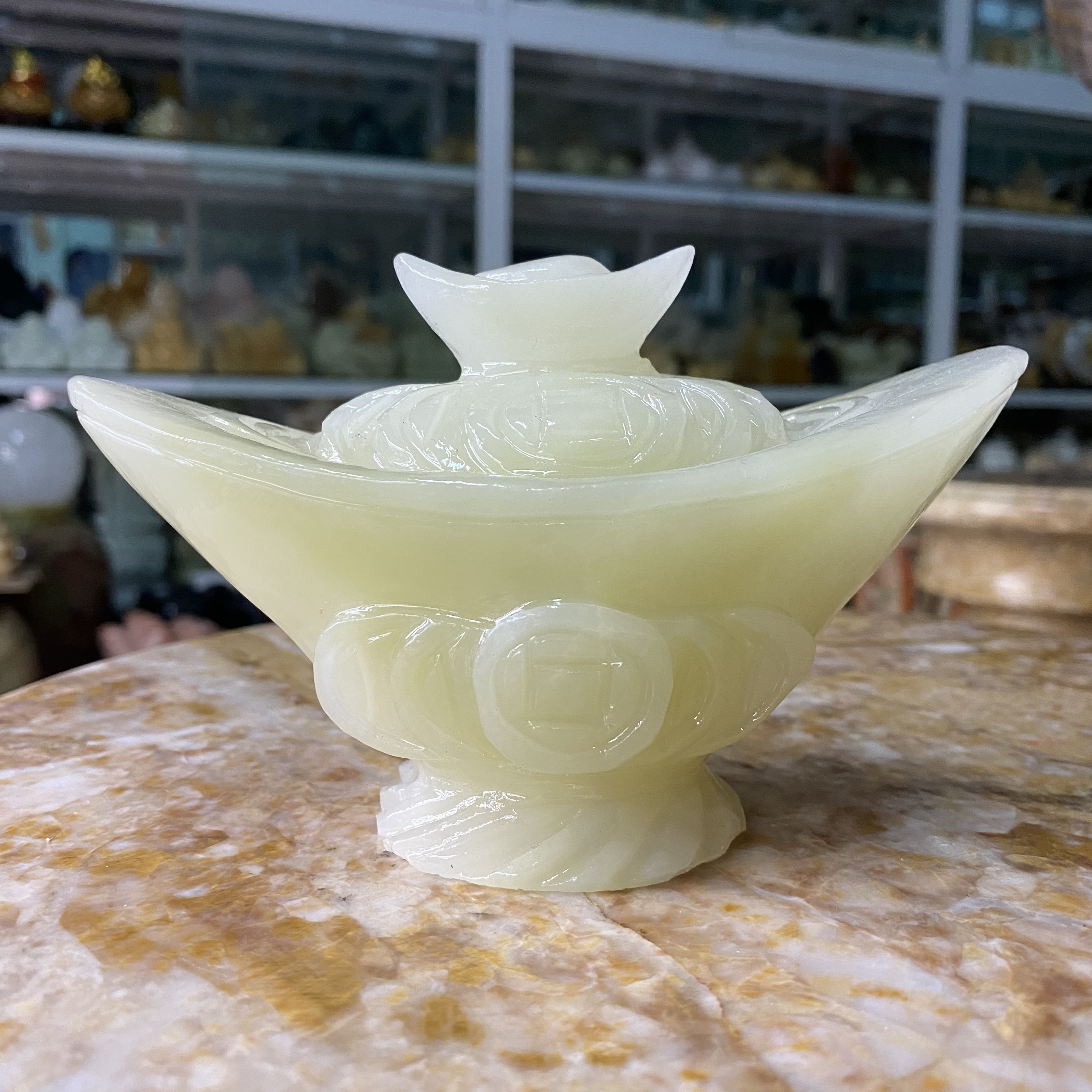 Thỏi Vàng Thần Tài, Kim Nguyên Bảo Phong Thuỷ Chiêu Nạp Tài Lộc Đá Ngọc Onix - dài 15cm