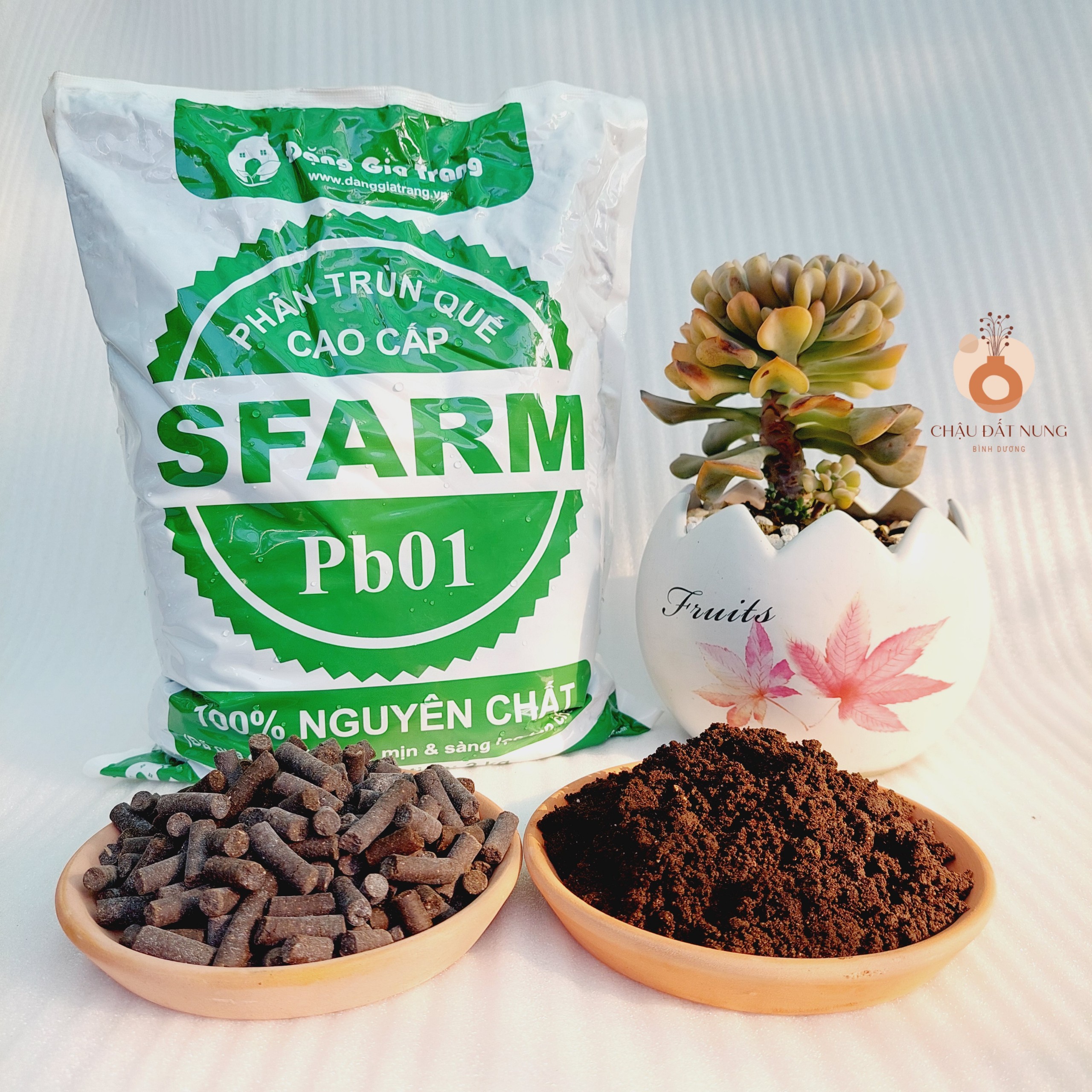Phân bón hữu cơ SFARM dạng bột và viên nén, trọng lượng 100gram
