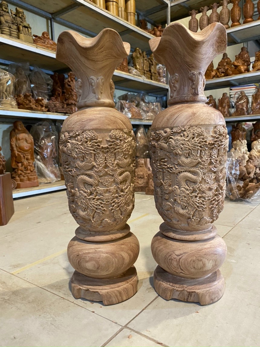 Cặp lục bình trạm khắc ,long ,ly, quy, phượng ,hút tài lộc bằng gỗ hương đá liền khối kt cao 40×13.5cm
