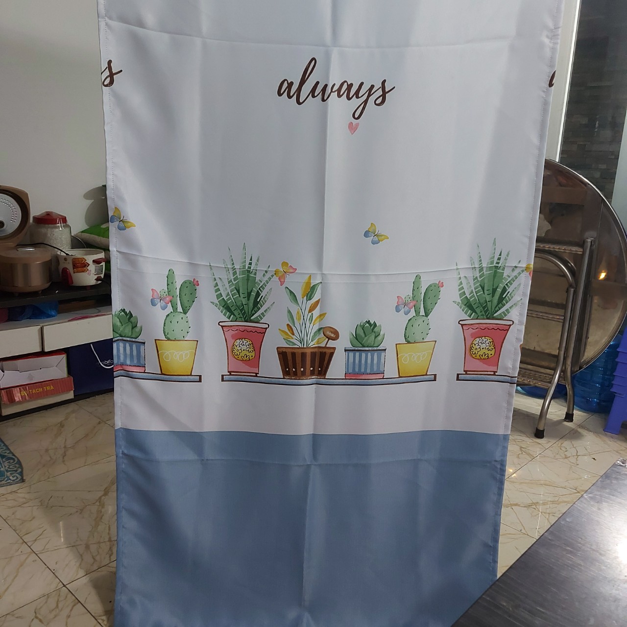 RÈM CỬA CHẬU HOA MÀU HỒNG VÀ XANH .SIZE 2M NGANG X 2M CAO