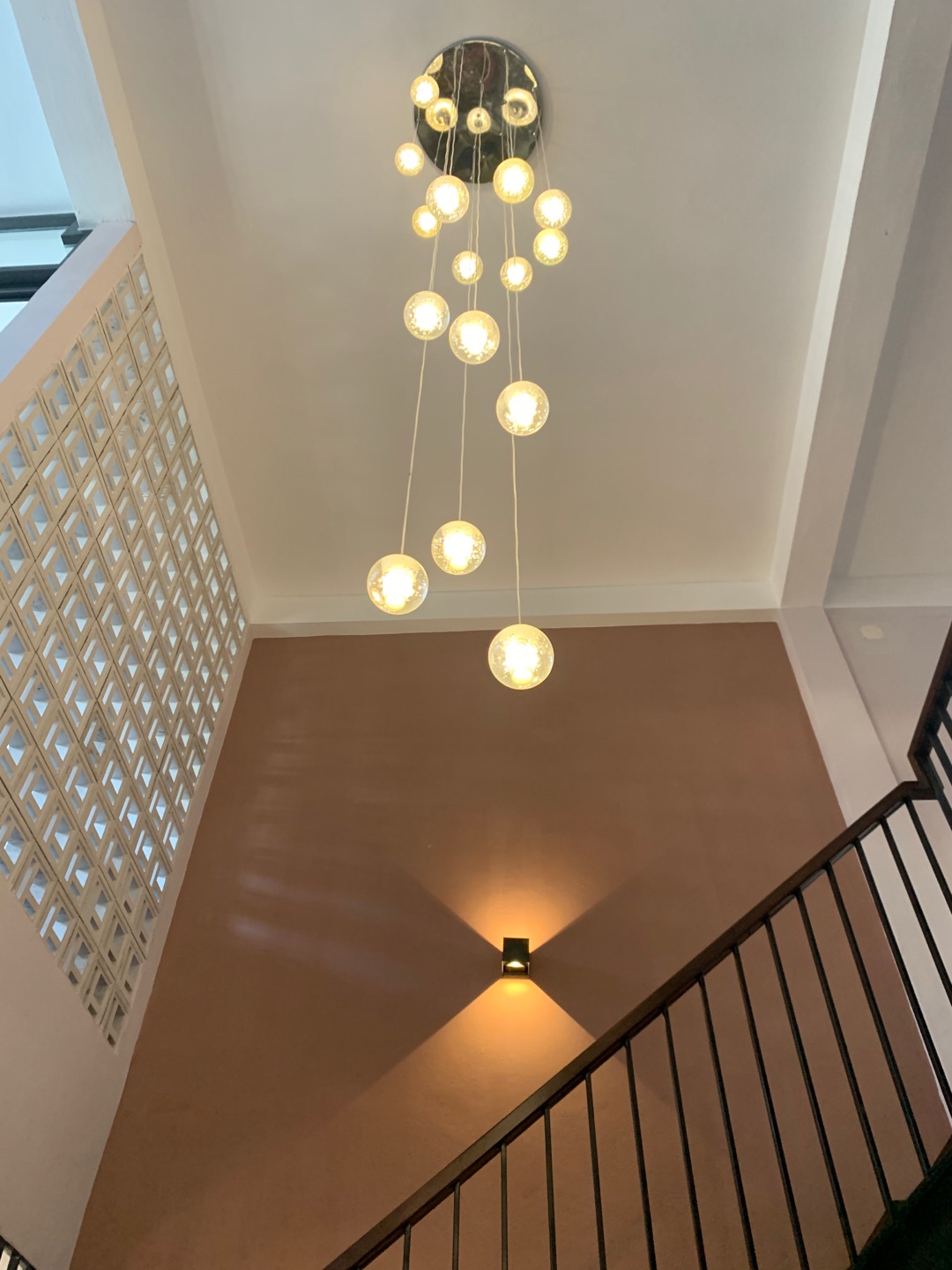 Đèn thả thông tầng ROLINA hiện đại 15 bóng trang trí nội thất sang trọng [ẢNH VIDEO THẬT 100%].