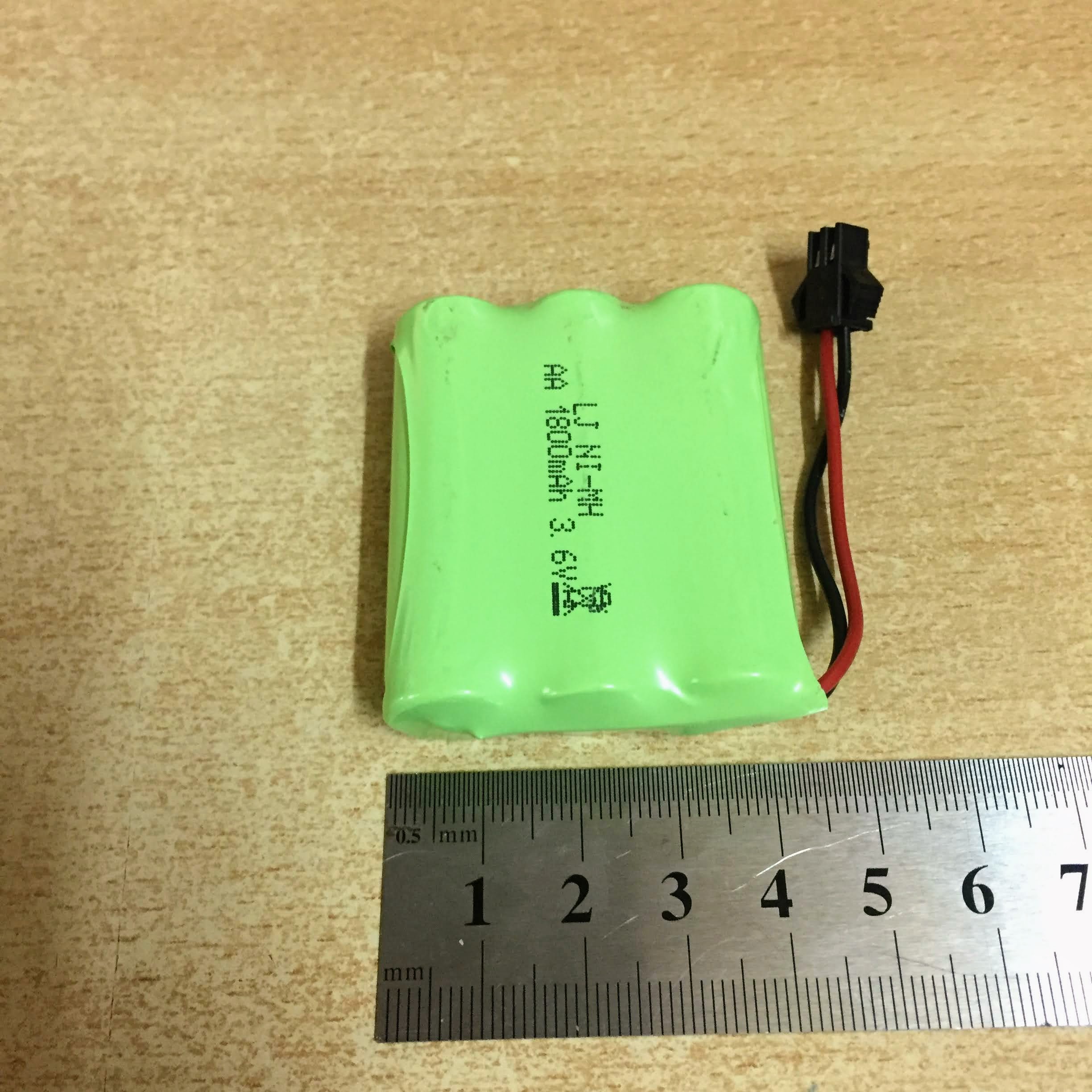 Pin ô tô 3.6V dung lượng 1800mah chân cắm Jack SM càng cua đen