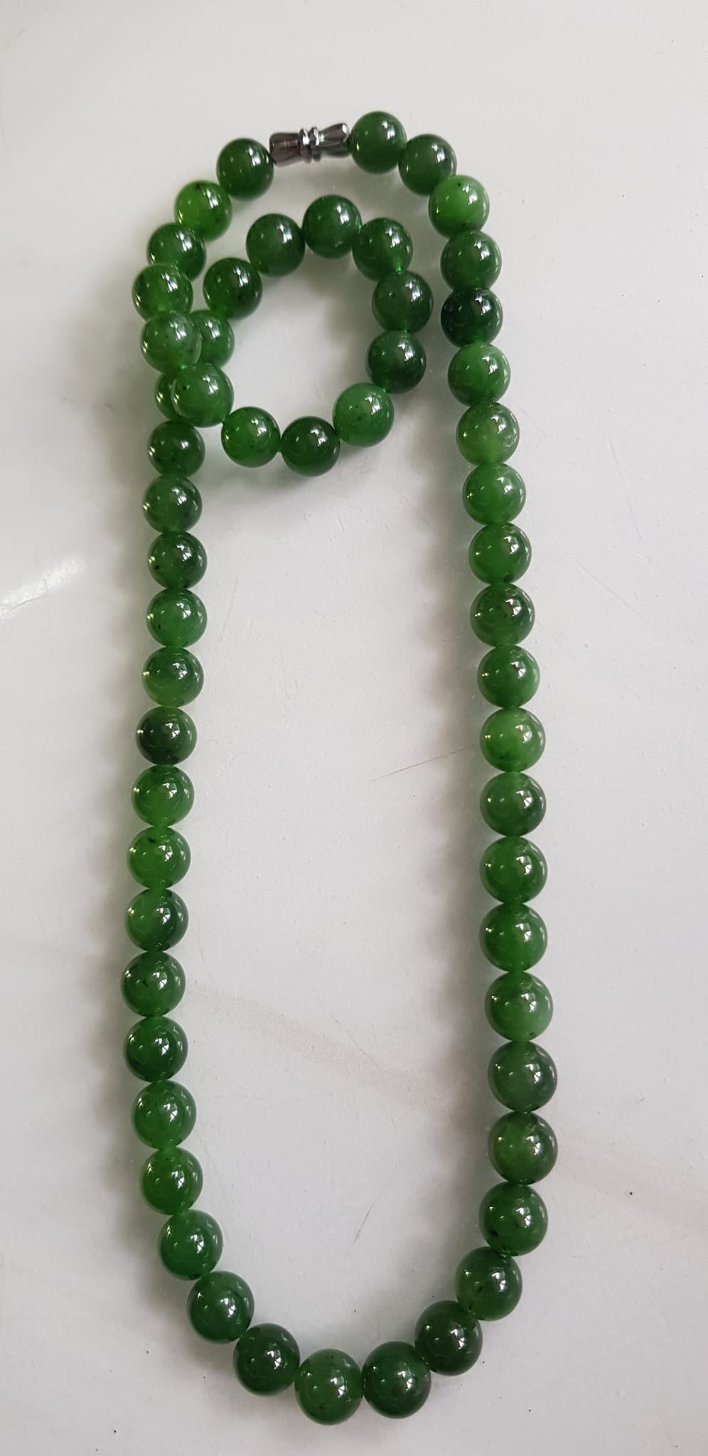 Vòng chuỗi đeo cổ Nữ mới đẹp Đá ngọc jade hay ngọc phật xanh tự nhiên  Size 8mm màu xanh ngọc bích bóng sang đẹp hợp mệnh thủy mộc hỏa Quà tặng ý nghĩa cho Mẹ, mình và người thân ý nghĩa ạ