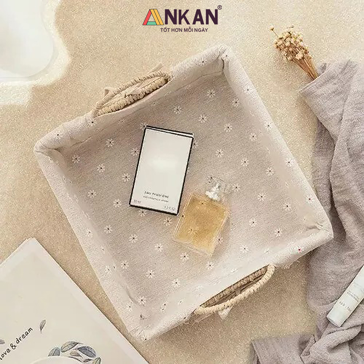 Giỏ Decor Hình Vuông Có Quai Xách – Đan Tay Thủ Công, Lót Vải Hoa Vintage, Trang Trí &amp; Đựng Đồ Đa Năng