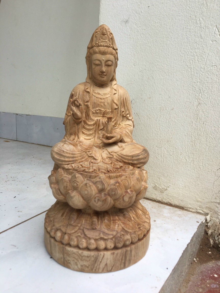 Tượng phật bà quan thế âm bồ tát bằng gỗ ngọc âm thơm phức kt cao 30×15×15cm