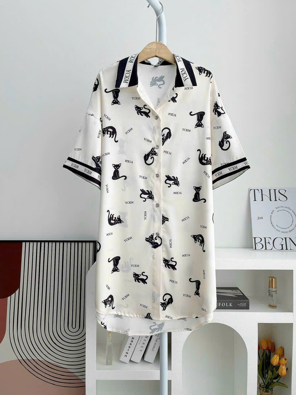 Đầm Ngủ Sơ Mi Lụa Quảng Châu Cổ Vuông Họa Tiết Mèo Con Dễ Thương