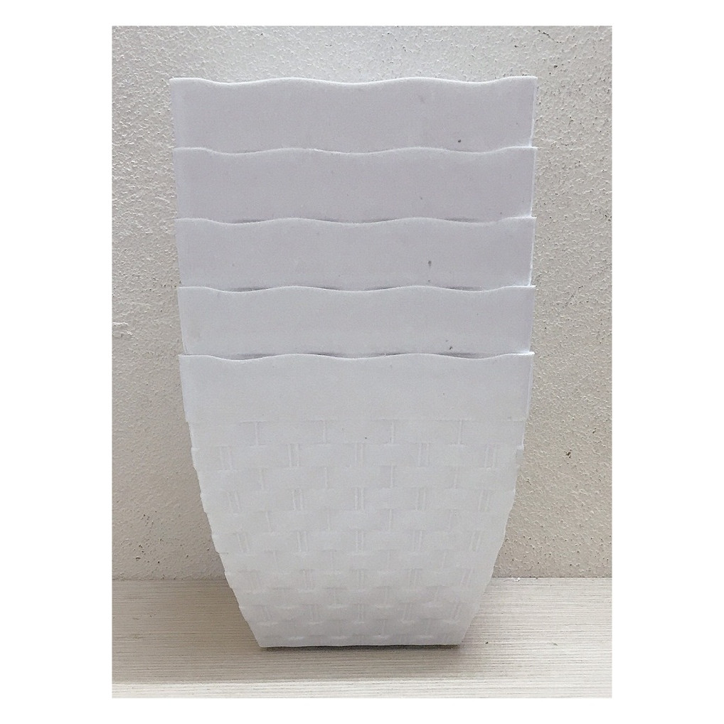 5 Chậu Nhựa Trồng Hoa Cây Cảnh Vuông Mây 5, Kích thước 12x12 cm