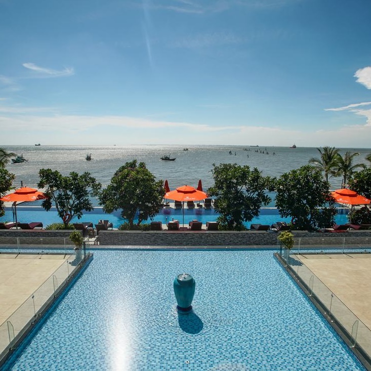 Marina Bay Vũng Tàu Resort & Spa 5* - Bên Bờ Biển, Buffet Sáng Cực Chất, Phòng Cao Cấp, Hồ Bơi Vô Cực Đẹp Xuất Sắc