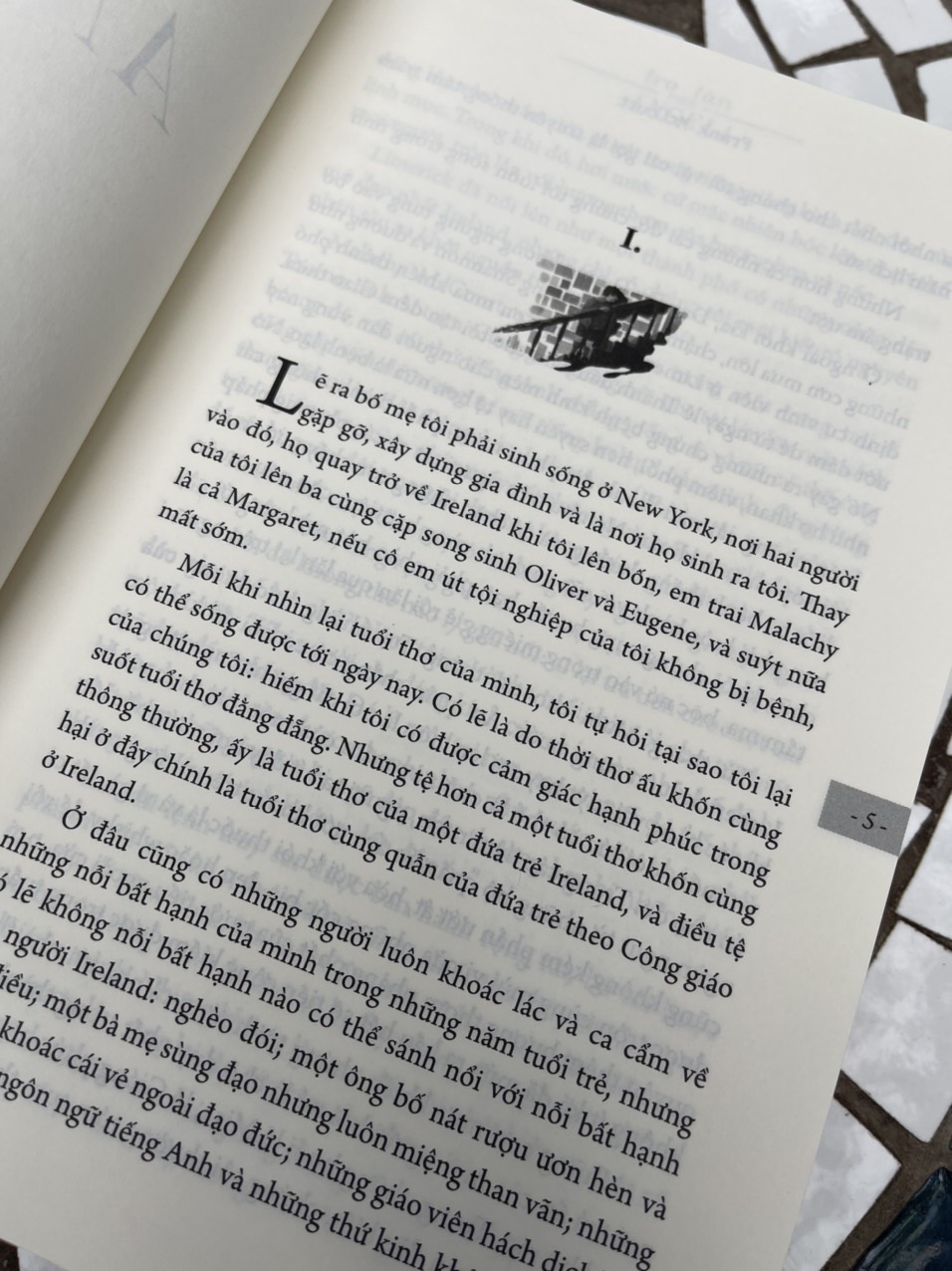 Tro tàn của ANGELA - Frank McCourt – Giải thưởng Pulitzer 1997 – Nguyễn Bích Lan và Hoàng Nguyên dịch - NXB Phụ Nữ