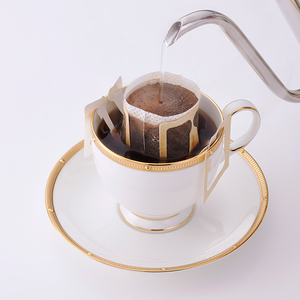 Cà phê túi lọc Typical Coffee vị Ngọt Ngào 100g - Cafe phin giấy 10 túi lọc cà phê x 10g
