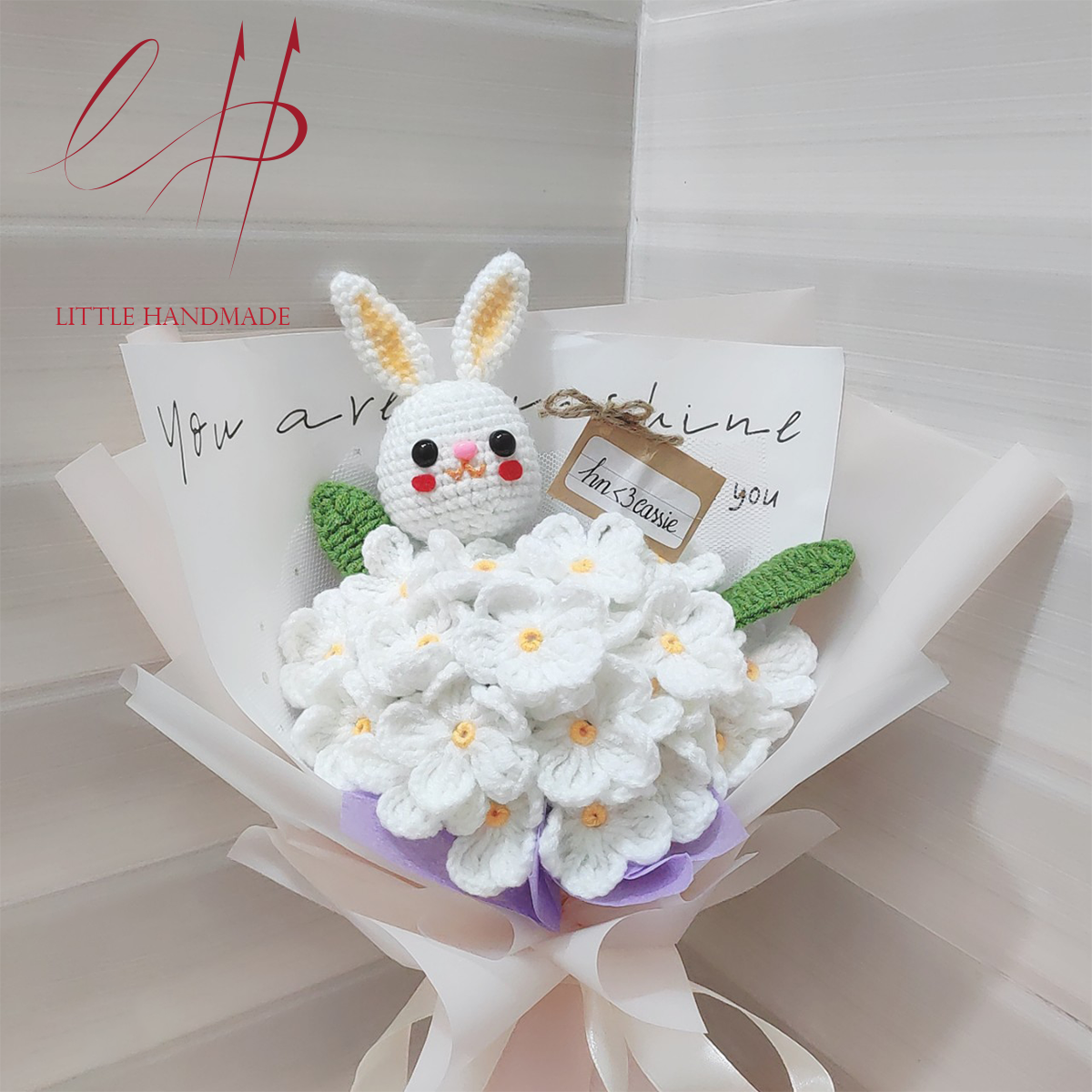 Bó hoa lưu ly 18 bông và thỏ bằng len handmade