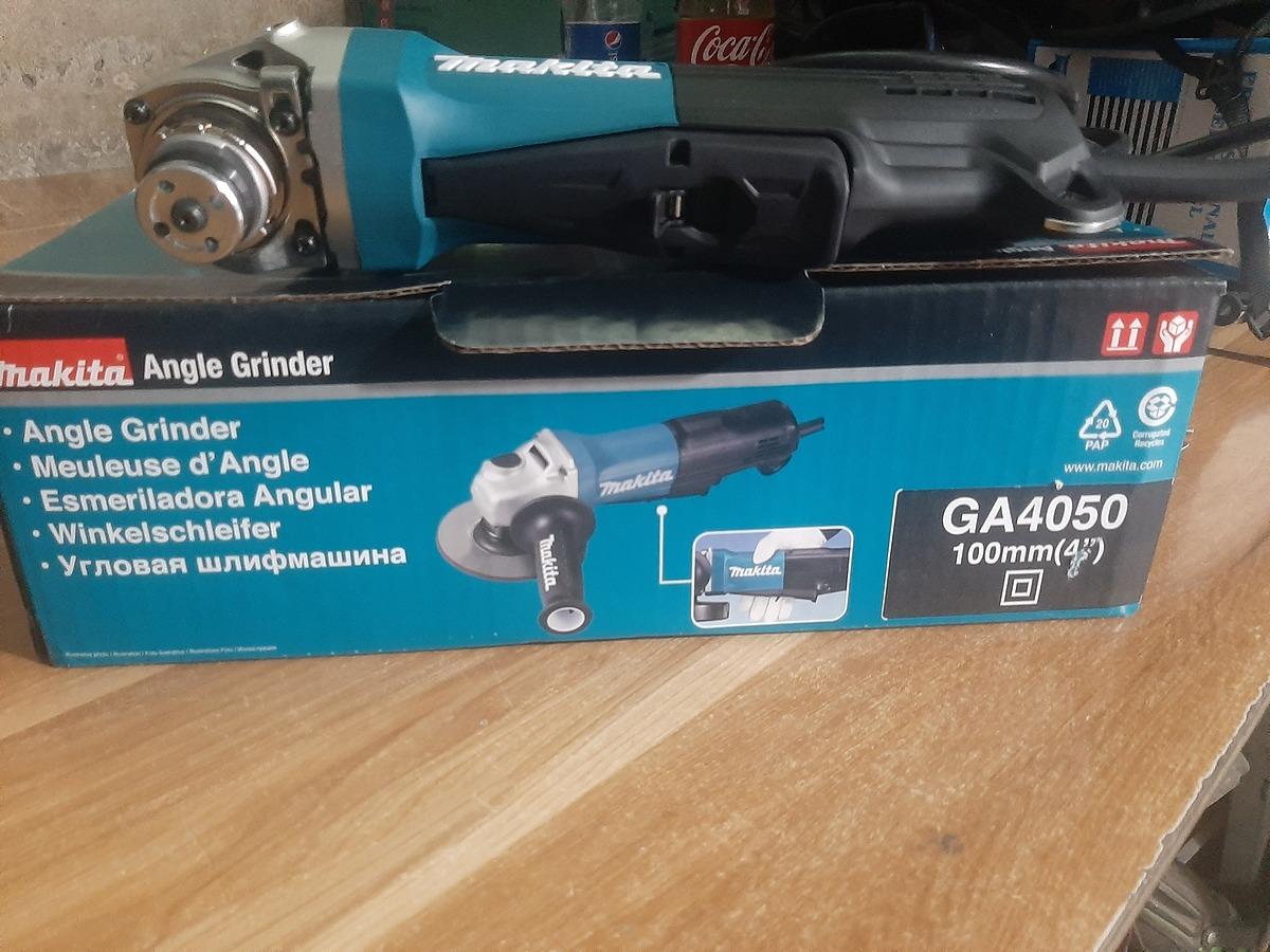 MÁY MÀI GÓC 100MM 1300W MAKITA GA4050 - HÀNG CHÍNH HÃNG