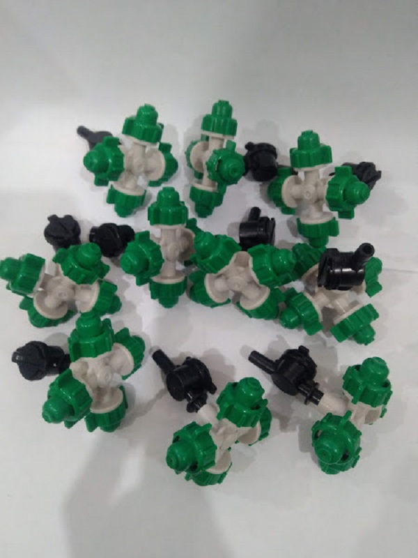 Béc phun sương nhựa tưới cây 4 hướng + van chống rỉ nước