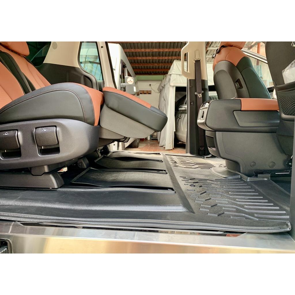 Thảm lót sàn cho xe Kia Carnival 7 chỗ 2021+ thương hiệu DCSMAT, chất liệu TPV cao cấp