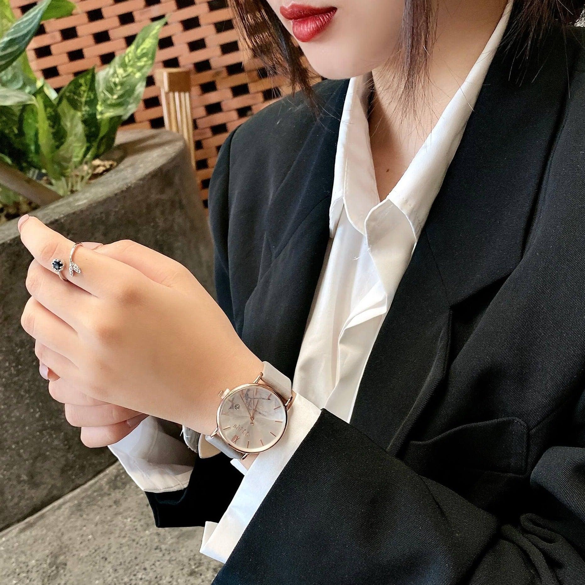 Đồng Hồ Nữ Chính Hãng Julius Cao Cấp Dây Da Mặt Tròn Chống Nước Kính Khoáng Đường Kính 36mm JA-1312A