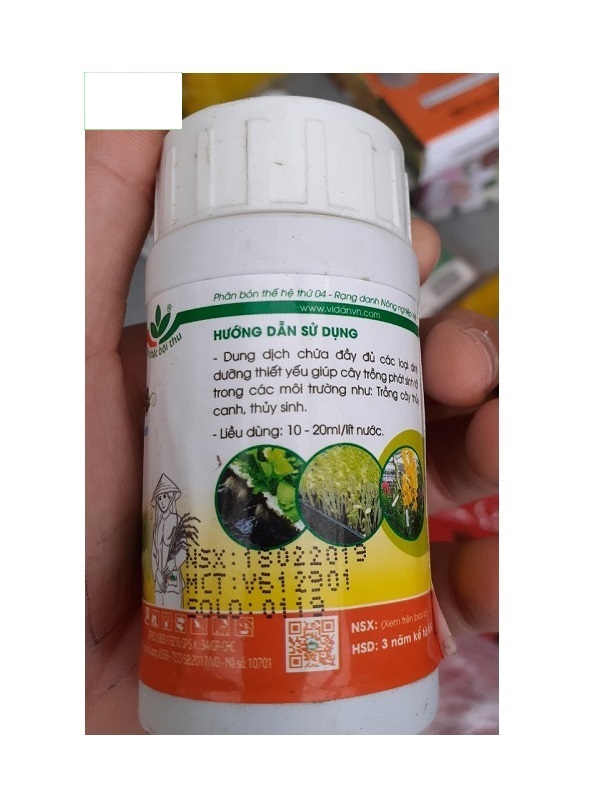 BIO-LIFE 100ML - DUNG DỊCH DINH DƯỠNG CHO CÂY THỦY CANH , THỦY SINH