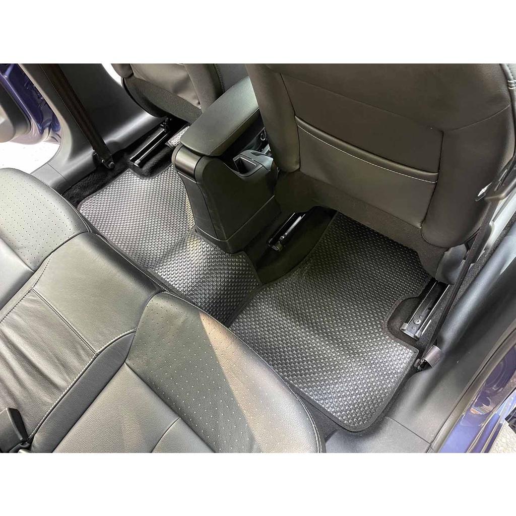 Thảm lót sàn ô tô KATA cho xe Peugeot 208  - Khít với sàn xe, Chống trơn, Không mùi, Không ẩm mốc