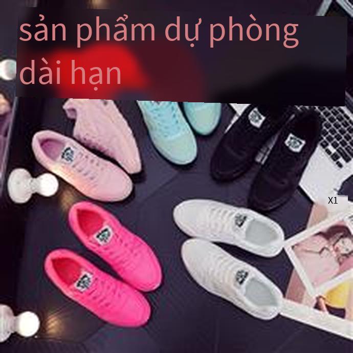 Giày phụ nữ được yêu thích nhất giày nữ cỡ lớn phù hợp với tất cả các cặp đôi ngoài trời giày lười cộng với giày nữ cỡ lớn