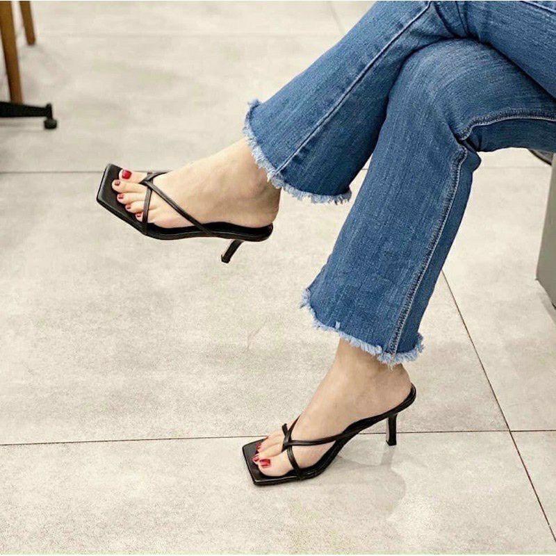 219. Dép sandal cao gót 7 cm xỏ ngón