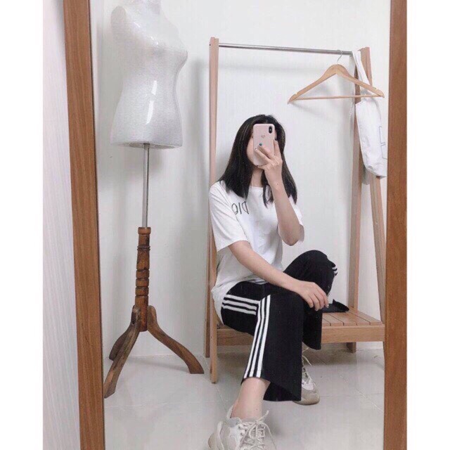 Quần 3 sọc ống rộng dáng thể thao năng động cá tính