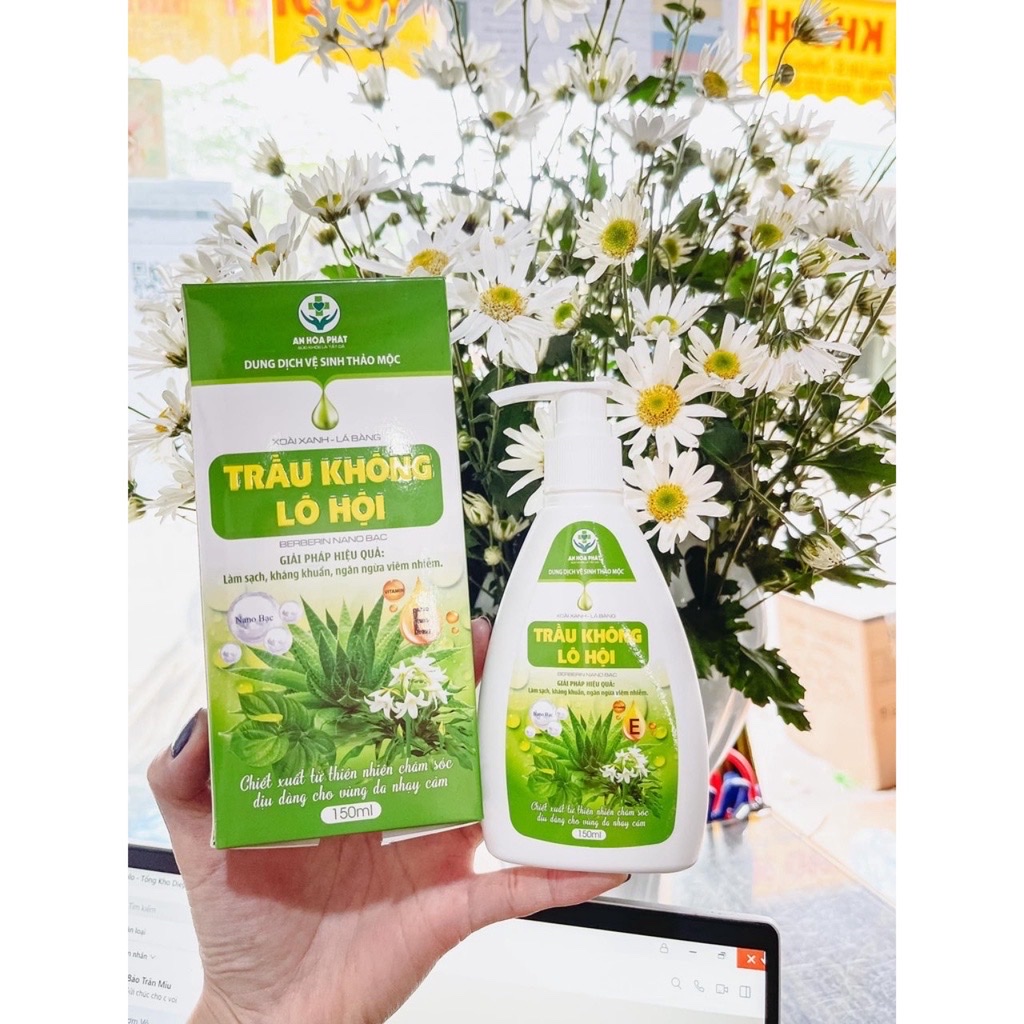 Dung dịch vệ sinh phụ nữ trầu không lô hội chai  150ml ,làm sạch dịu nhẹ ,ổn định độ PH tự nhiên ,mềm mại , ngăn ngừa các bệnh phụ khoa giúp kháng khuẩn ,khử mùi hôi ,góp phần ngăn ngừa vi khuẩn gây viêm nhiễm nấm ngứa