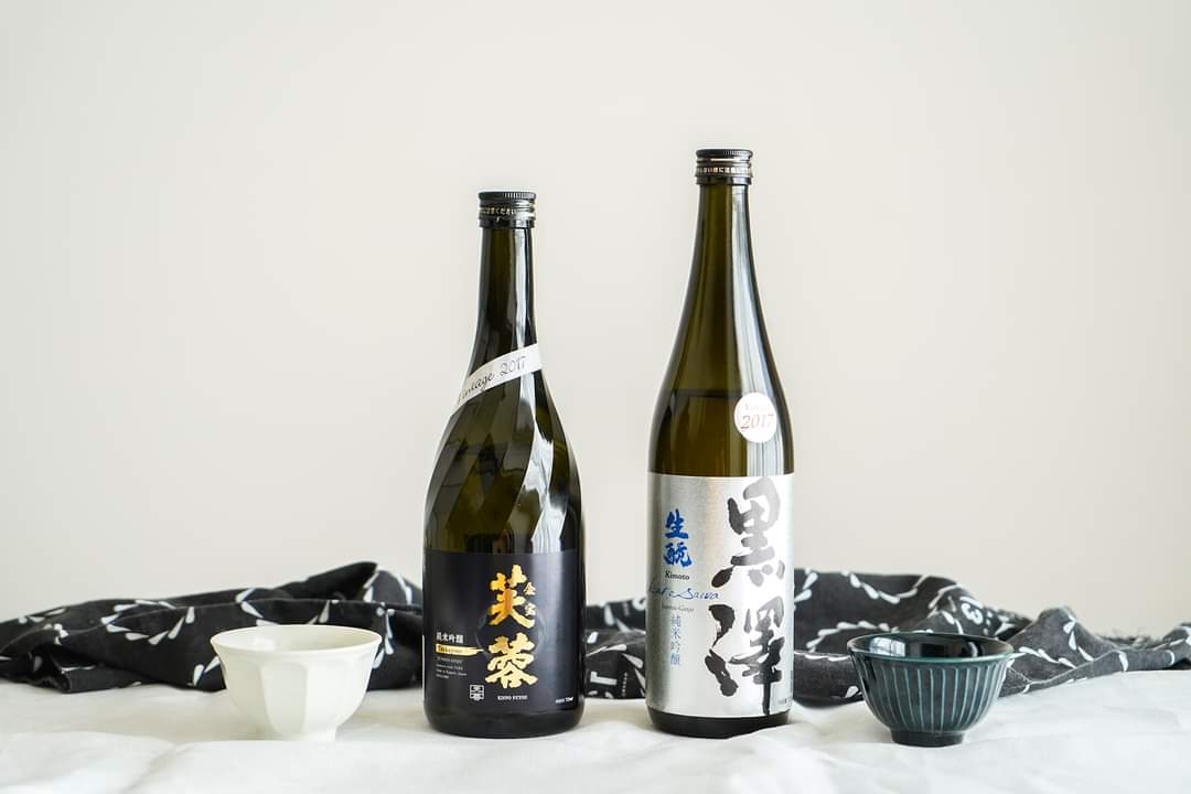 chai Rượu Sake Kinpou Fuyou Jumai Ginjo Tsukuyomi 720ml