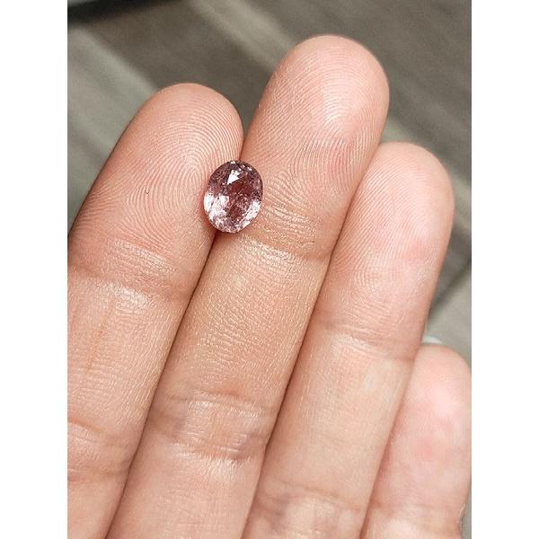 140* HẠT  Spinel  màu h ồng nhạt  (T NHIÊN)