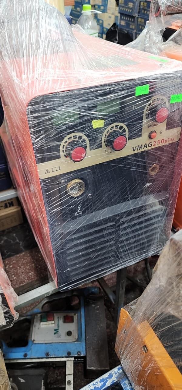 MÁY HÀN BÁN TỰ ĐỘNG VMAG 250 PLUS (380V,CẤP DÂY LIỀN) WELDCOM - HÀNG CHÍNH HÃNG