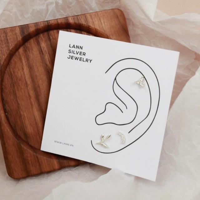 Khuyên hoa ba đá S925 LANN