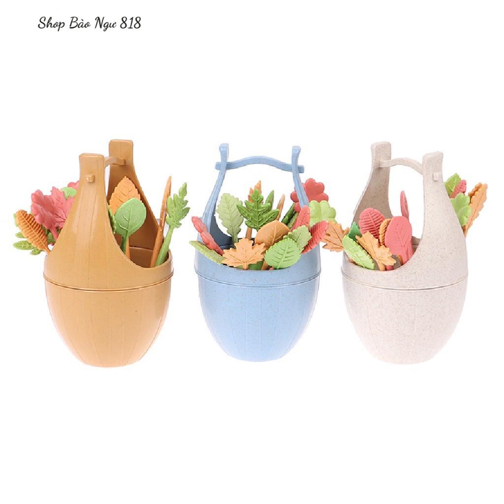 Set 16 Nĩa Lúa Mạch Ăn Trái Cây Hình Thùng Đựng Lá Độc Đáo