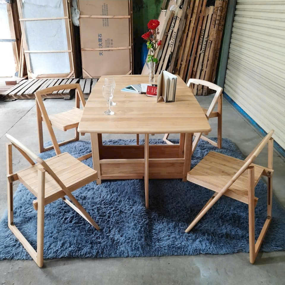 Bàn ăn gấp gọn gỗ cao su 4 ghế Juno Sofa