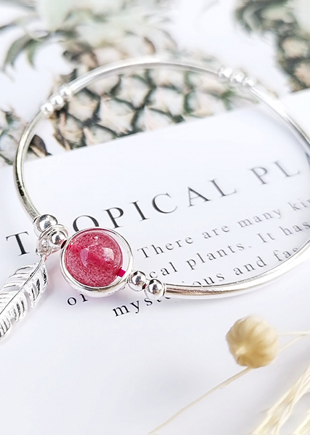 Vòng đôi đá thạch anh dâu phối charm lá bạc mệnh hỏa, thổ - Ngọc Quý Gemstones