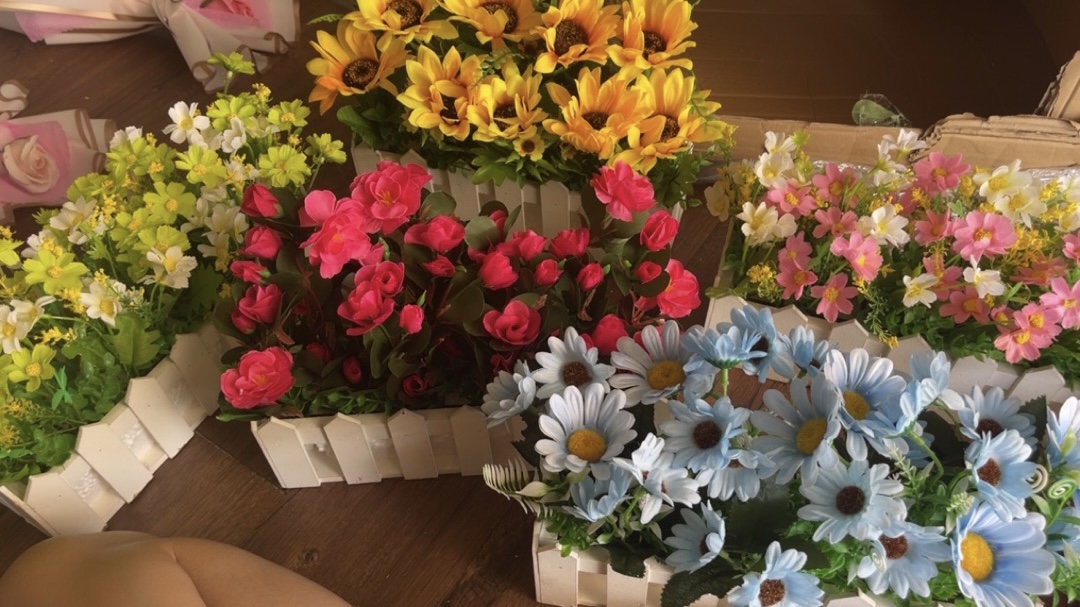 Chậu hàng rào hoa trang trí - Size từ 30cm đến 50cm - Cây giả, hoa lụa Decor trang trí nhà cửa