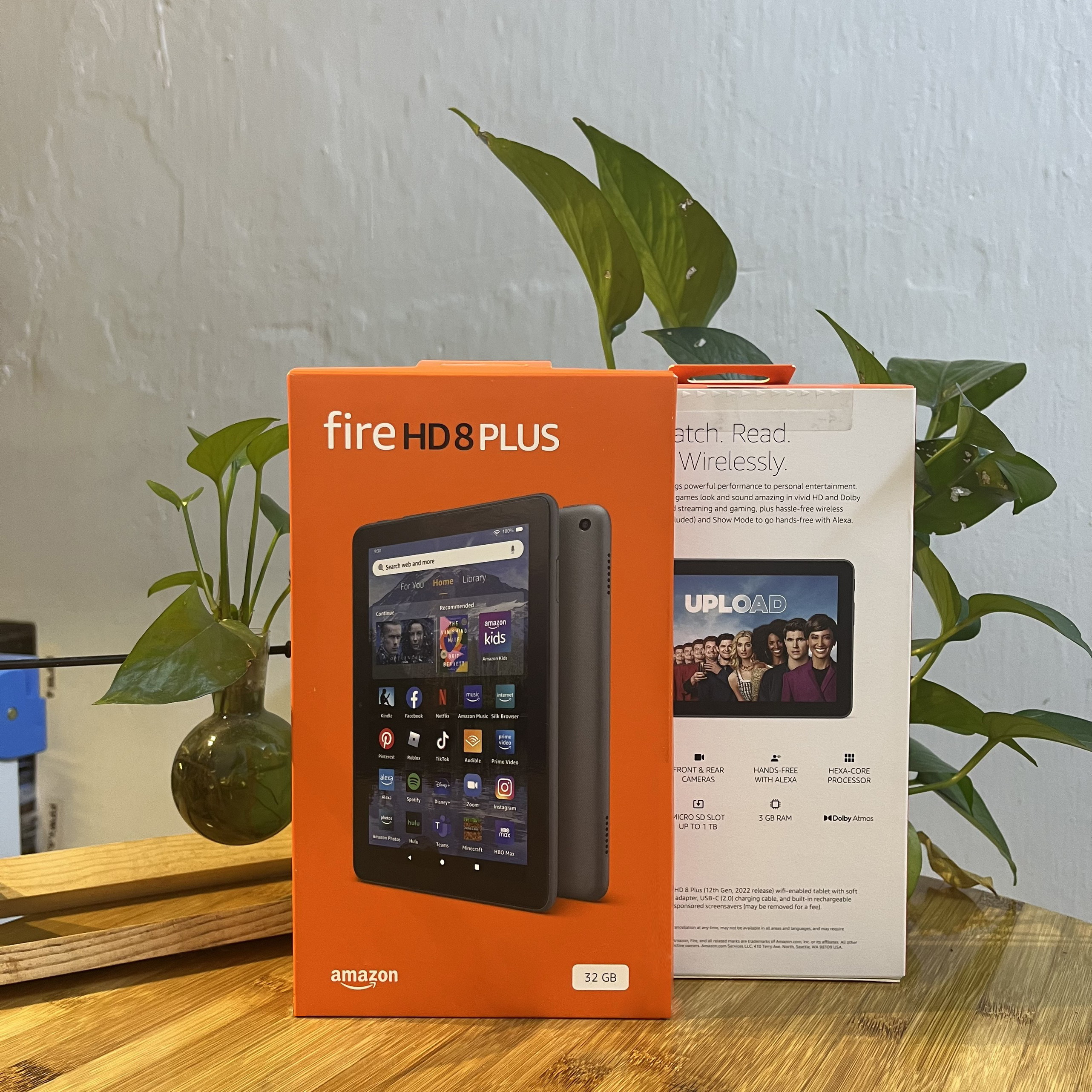 Máy tính bảng Kindle Fire HD8 PLUS 2022 - Màn hình 8inch HD, RAM 3GB, CPU Hexa-core 2.0 GHz, CÀI ĐƯỢC CH PLAY- Hàng nhập khẩu