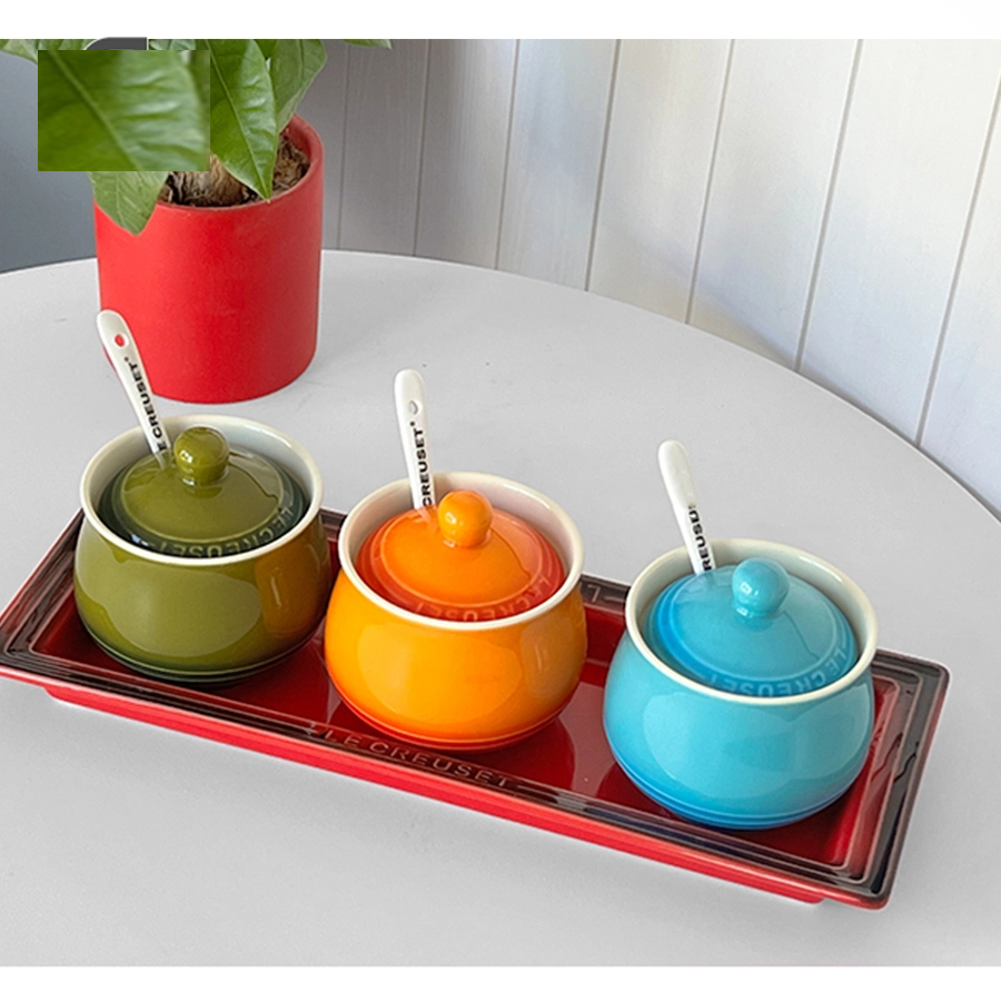 Bộ Hũ Gia Vị Le Creuset Hình Tròn Kèm Khay Và Thìa, Gốm Sứ Pháp