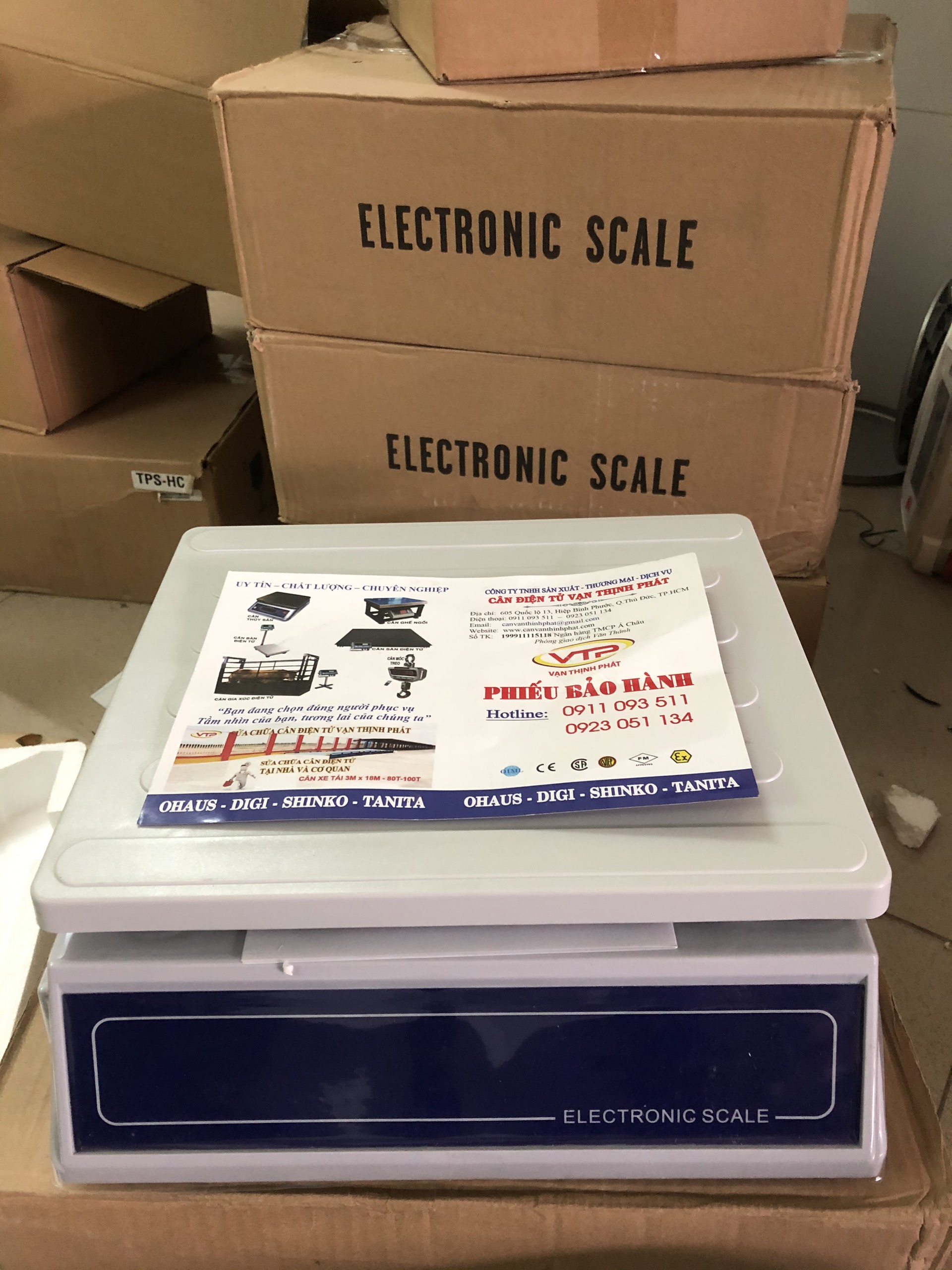Cân Điện Tử UCA-N 15 KG
