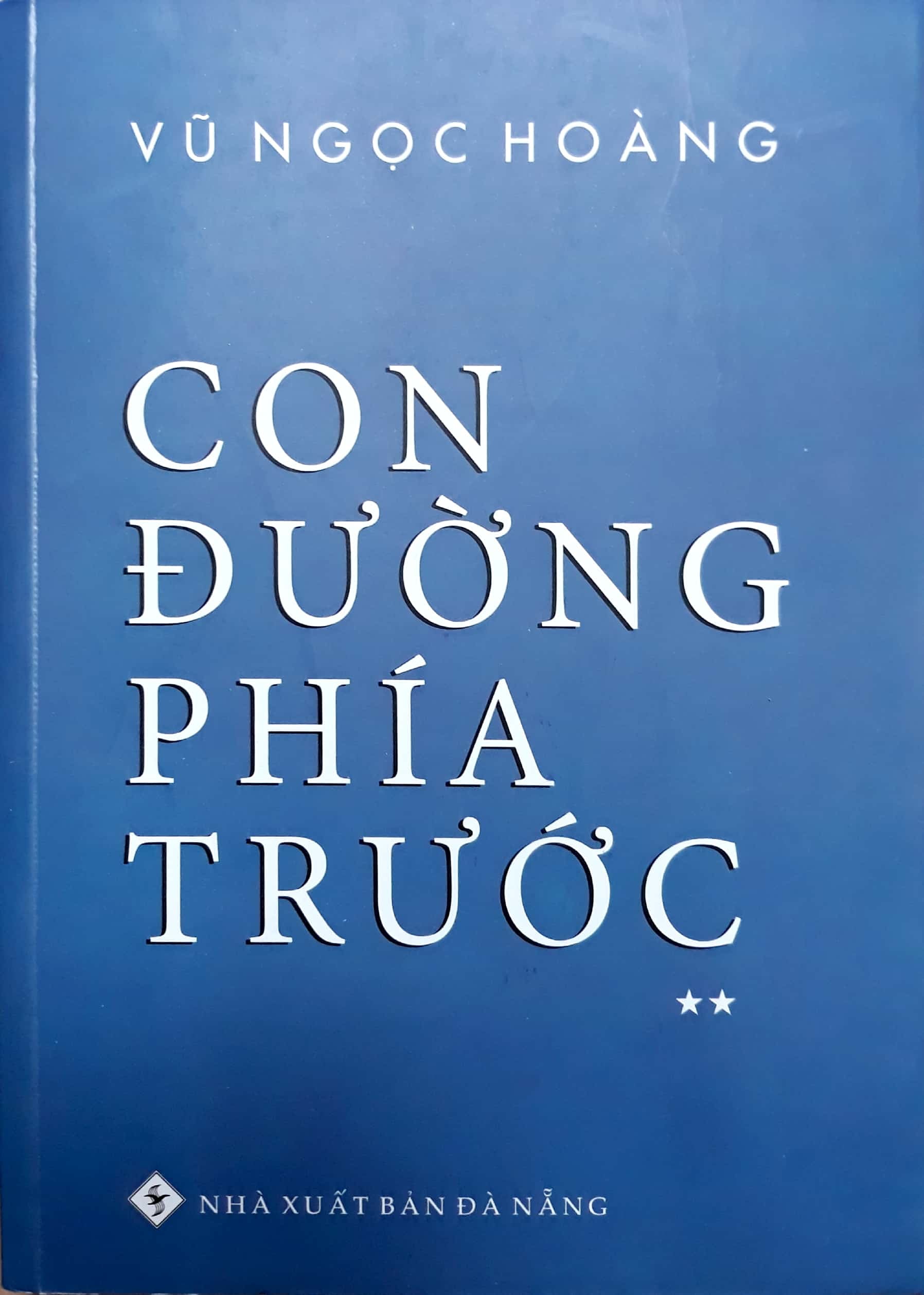 Con Đường Phía Trước