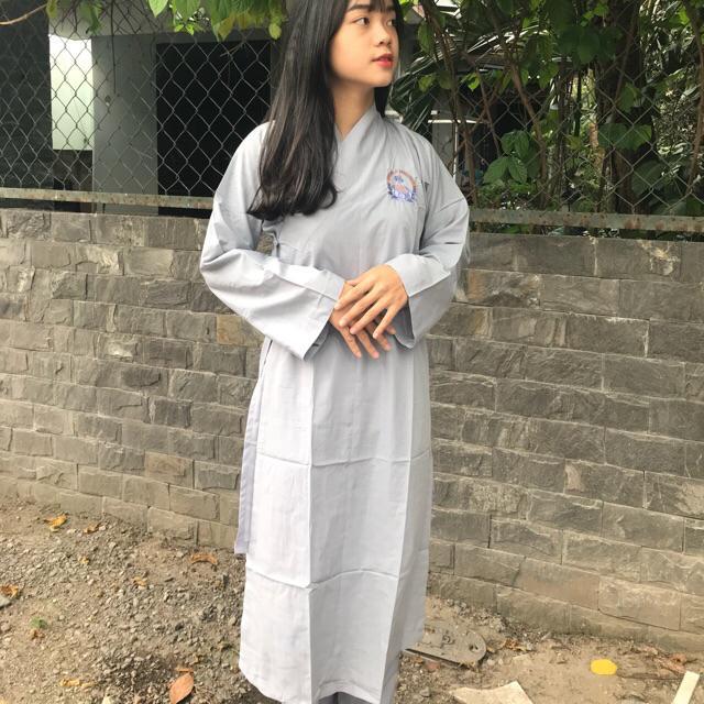 Áo tràng đi chùa